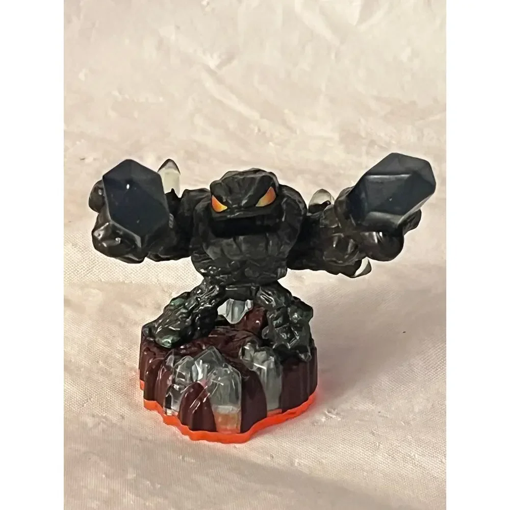 Skylanders Giant -Earth Element - Lot of 5- Activation 2012